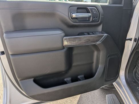 Used 2022 Chevrolet Silverado 3500 LTZ image 12