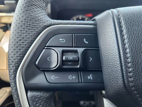 Certified 2025 Toyota Tacoma TRD Sport image 29