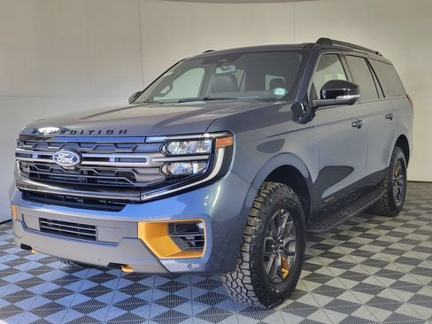New 2027 Ford Expedition Tremor w/ Driver's Package AWD/4WD image 3
