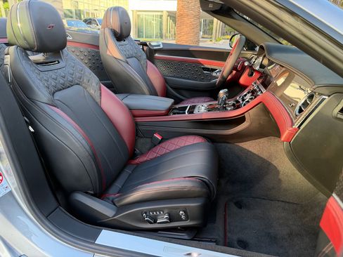 Certified 2024 Bentley Continental GT image 27