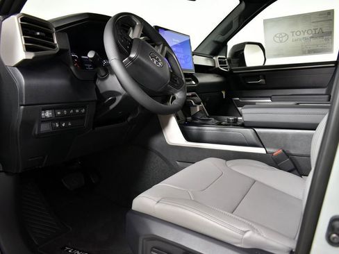 New 2026 Toyota Tundra SR5 RWD image 17