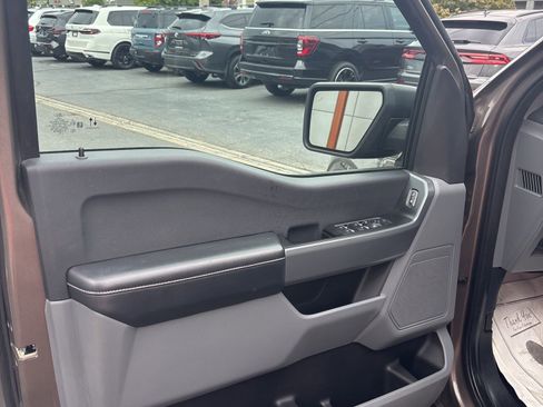 Used 2022 Ford F150 XLT image 28