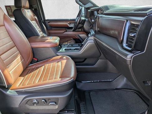 Used 2024 GMC Sierra 2500 Denali Ultimate w/ Max Trailering Package image 21