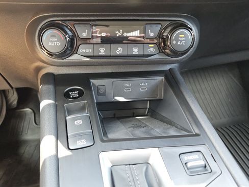 Used 2026 Nissan Kicks SV w/ Cold Weather Package FWD image 10