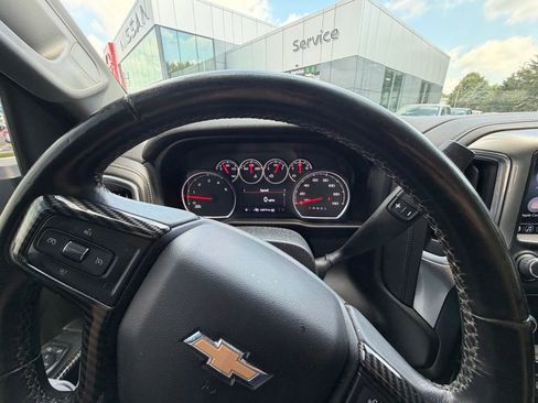 Used 2021 Chevrolet Silverado 2500 LT w/ Fleet Comfort Package AWD/4WD image 10