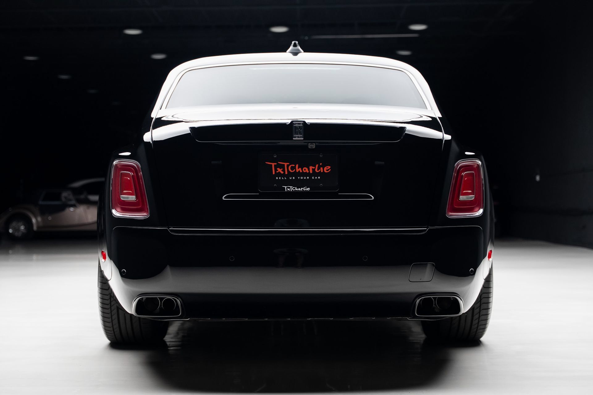 Used 2024 Rolls-Royce Phantom Extended Wheelbase RWD image 28