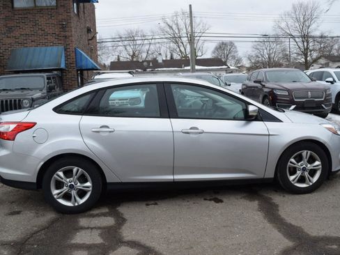 Used 2013 Ford Focus SE image 5