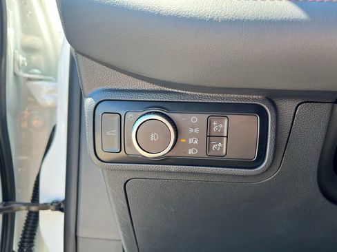 New 2026 Ford Explorer Active w/ Active Comfort Package RWD image 18