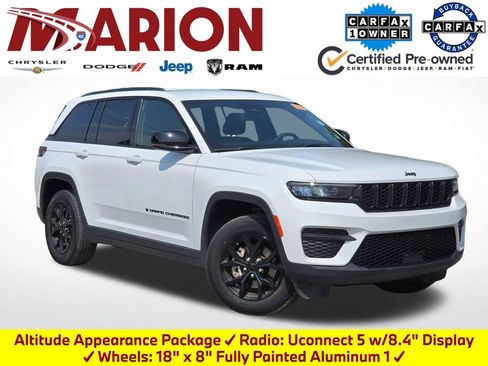 Used 2024 Jeep Grand Cherokee Altitude AWD/4WD image 1