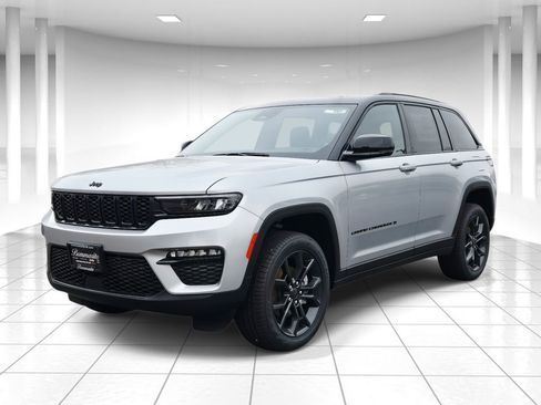 New 2025 Jeep Grand Cherokee Limited AWD/4WD image 7