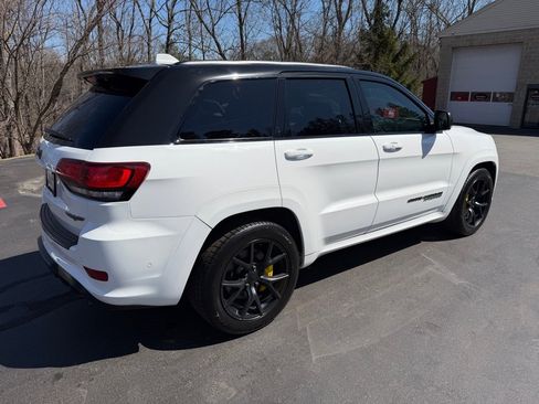 Used 2018 Jeep Grand Cherokee Trackhawk image 18