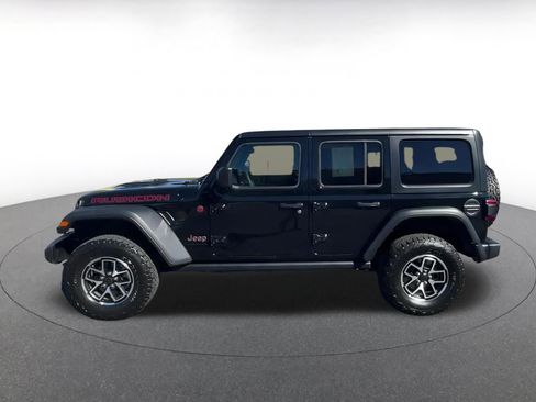 Used 2025 Jeep Wrangler Unlimited Rubicon image 7
