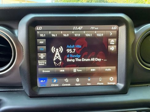 Used 2021 Jeep Wrangler Unlimited Sport AWD/4WD image 20