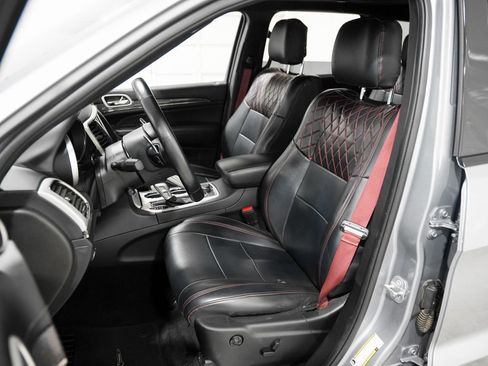 Used 2018 Jeep Grand Cherokee Trackhawk AWD/4WD image 10