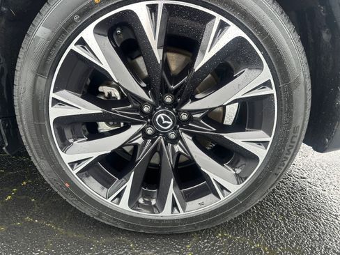 Used 2024 MAZDA CX-90 Plug-In Hybrid w/ Premium Pkg image 29