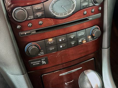 Used 2017 INFINITI QX50 AWD w/ Technology Package image 24