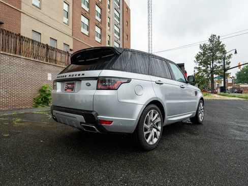 Used 2019 Land Rover Range Rover Sport HSE Dynamic AWD/4WD image 3