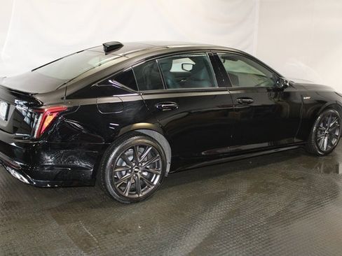 Used 2025 Cadillac CT5 V image 5