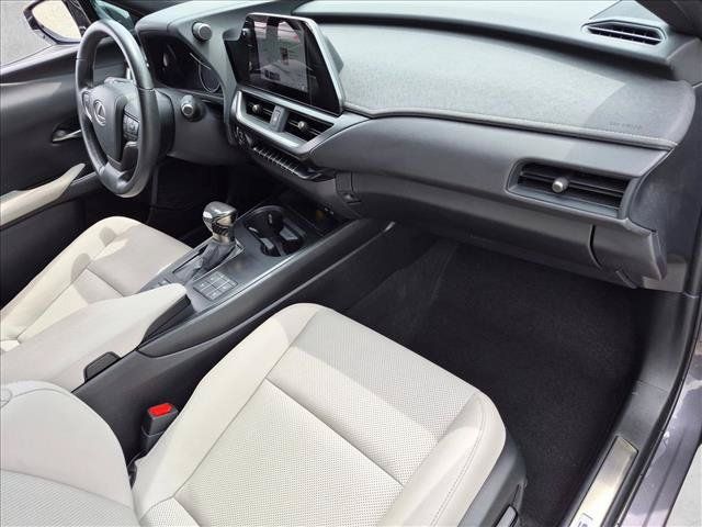 Used 2024 Lexus UX 250h F Sport FWD image 21