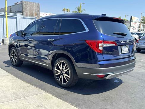Used 2022 Honda Pilot Touring image 6