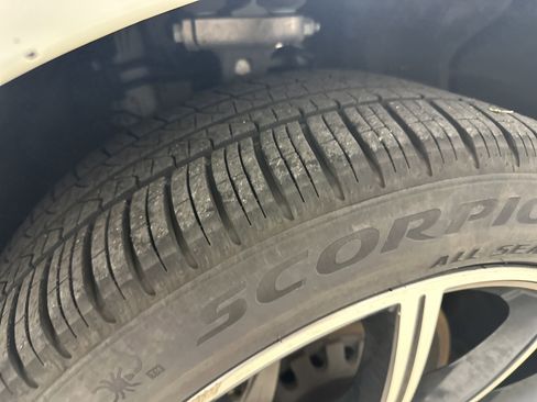 Used 2020 Audi Q7 3.0T Premium Plus image 12