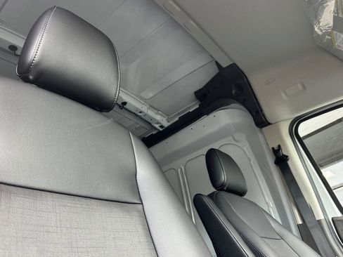 New 2026 Ford Transit 250 Base image 17