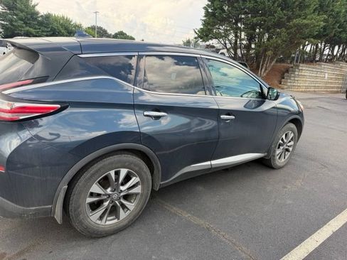 Used 2016 Nissan Murano S w/ Navigation Package AWD/4WD image 6