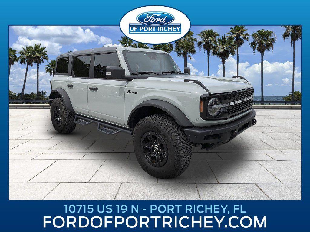 Used 2023 Ford Bronco Wildtrak AWD/4WD image 1