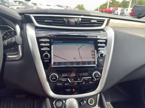 Used 2015 Nissan Murano Platinum w/ Platinum Technology Package FWD image 21