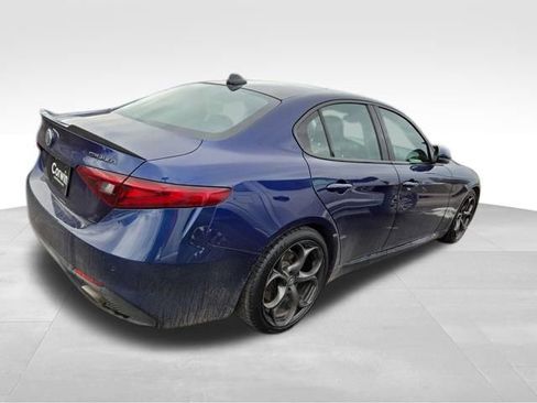 Used 2018 Alfa Romeo Giulia Ti Sport w/ Quick Order Package 22U Sport image 15