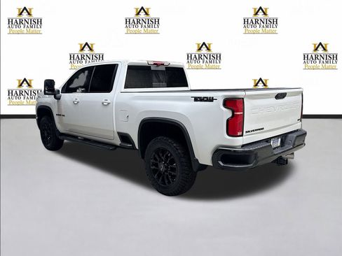 Used 2025 Chevrolet Silverado 2500 LTZ w/ Trail Boss Package image 9
