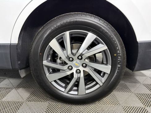 Certified 2022 Chevrolet Equinox Premier image 35