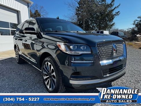 Used 2024 Lincoln Navigator L Reserve image 3