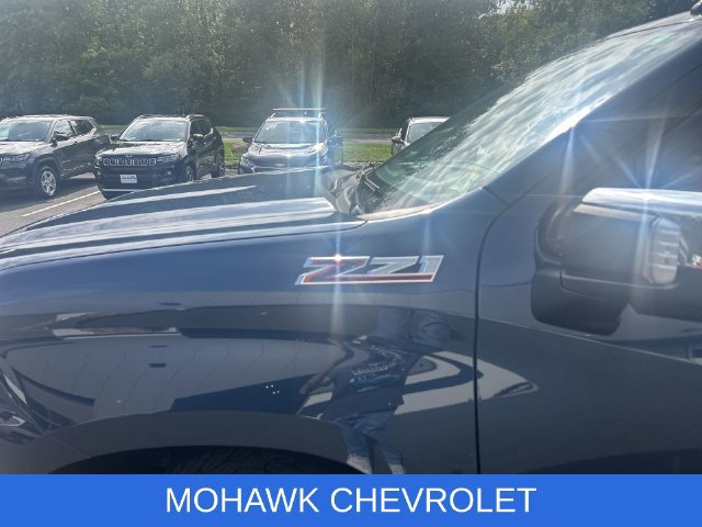 Used 2020 Chevrolet Silverado 1500 LTZ w/ LTZ Premium Package AWD/4WD image 39