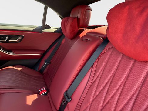 Certified 2025 Mercedes-Benz S 63 AMG S image 12
