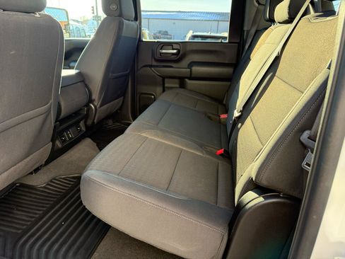 Used 2025 Chevrolet Silverado 2500 Custom w/ Custom Value Package image 13