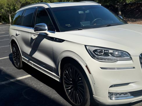Used 2022 Lincoln Aviator Black Label w/ Dynamic Handling Package image 13