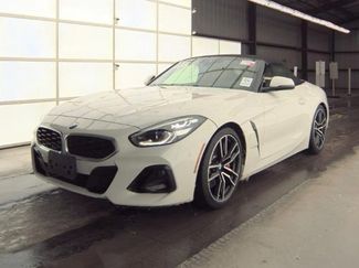 Used 2023 BMW Z4 sDrive30i w/ Premium Package video 1