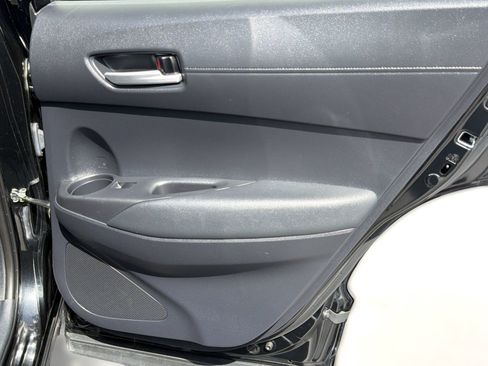 Certified 2024 Toyota Corolla Cross XLE FWD image 29