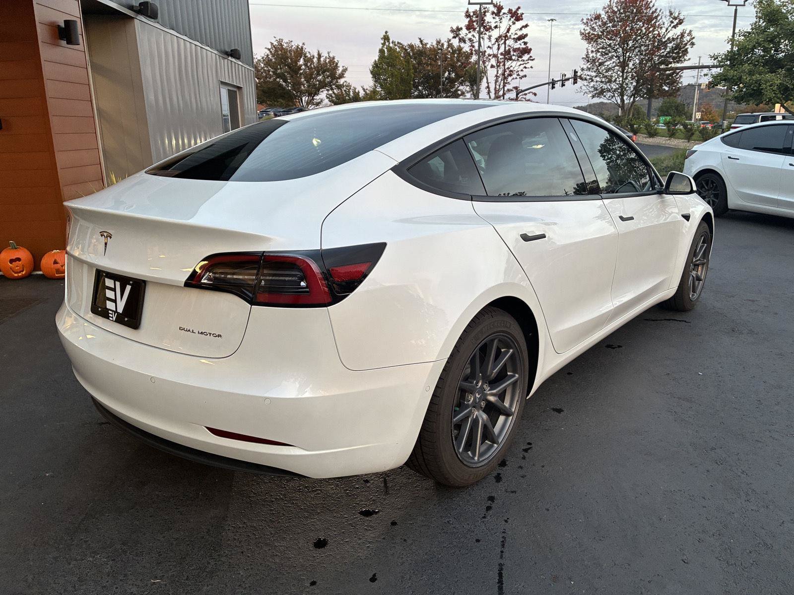 Used 2020 Tesla Model 3 Long Range AWD/4WD image 8