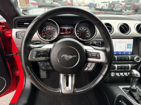 Used 2019 Ford Mustang Premium image 22