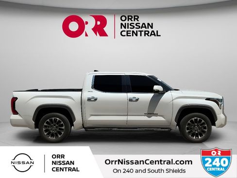 Used 2023 Toyota Tundra Limited AWD/4WD image 4