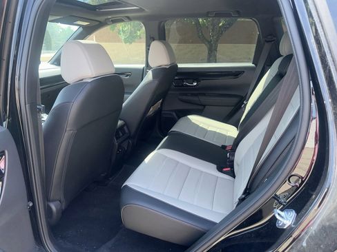 Used 2024 Honda CR-V Sport Touring image 5