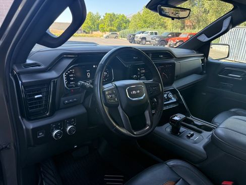 Used 2023 GMC Sierra 1500 AT4 w/ Technology Package AWD/4WD image 24