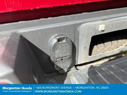 Used 2018 Chevrolet Silverado 1500 LT w/ All Star Edition AWD/4WD image 34