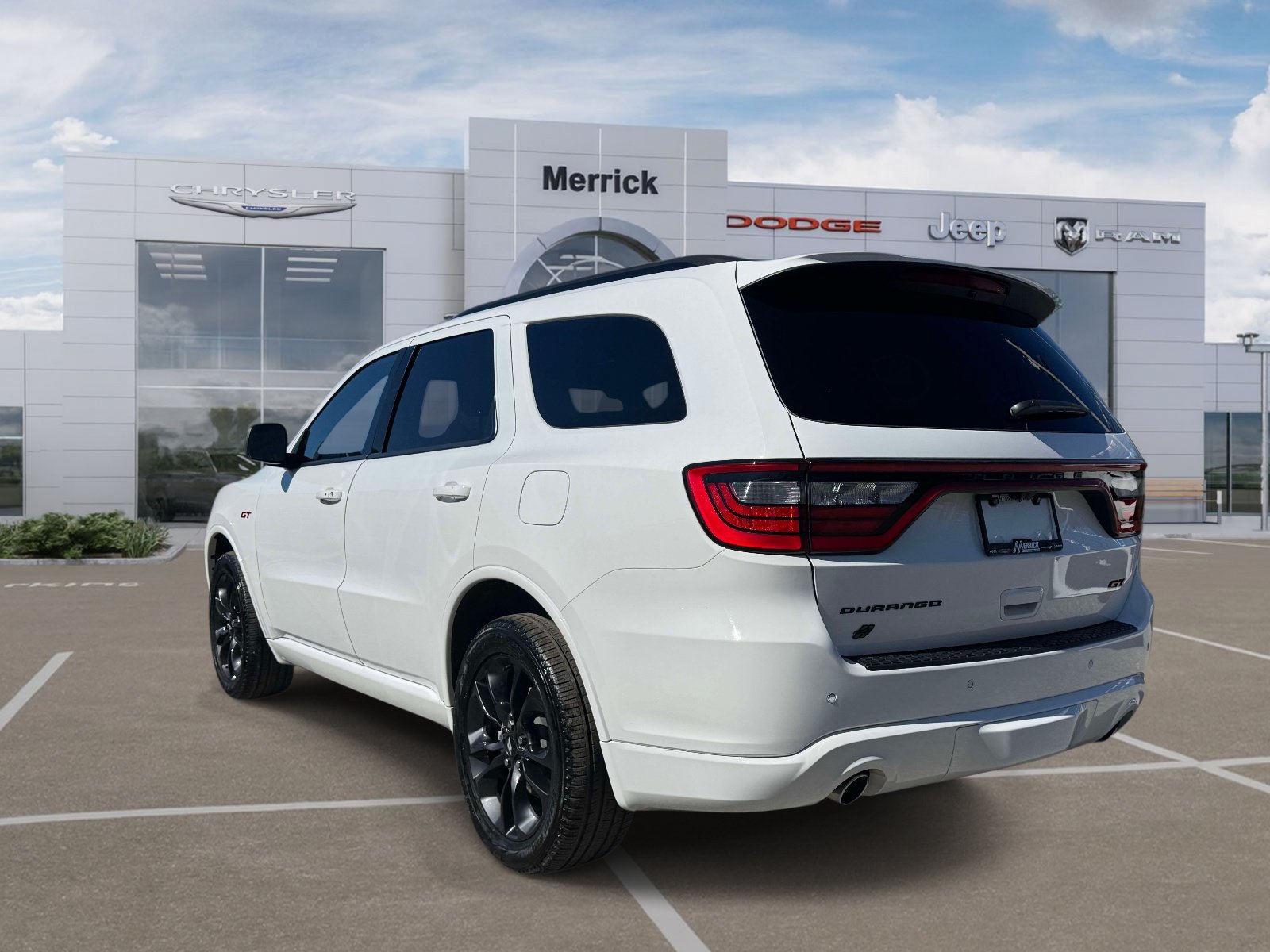 Used 2025 Dodge Durango GT AWD/4WD image 8