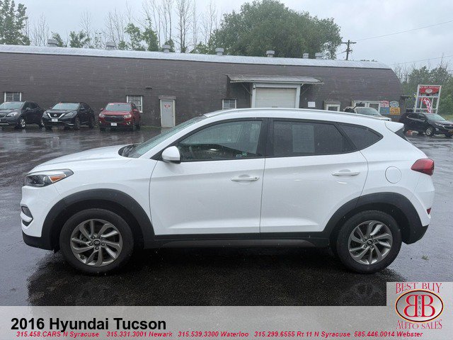 Used 2016 Hyundai Tucson SE w/ Option Group 02 FWD image 6