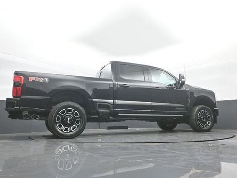 New 2026 Ford F350 Platinum w/ FX4 Off-Road Package image 38