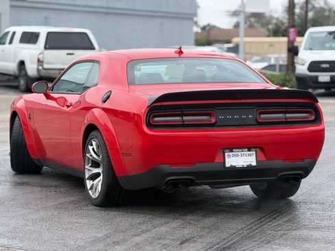 Used 2023 Dodge Challenger SRT Hellcat image 2