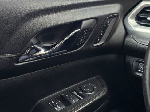 Used 2019 GMC Acadia SLT w/ LPO, Floor Liner Package image 33